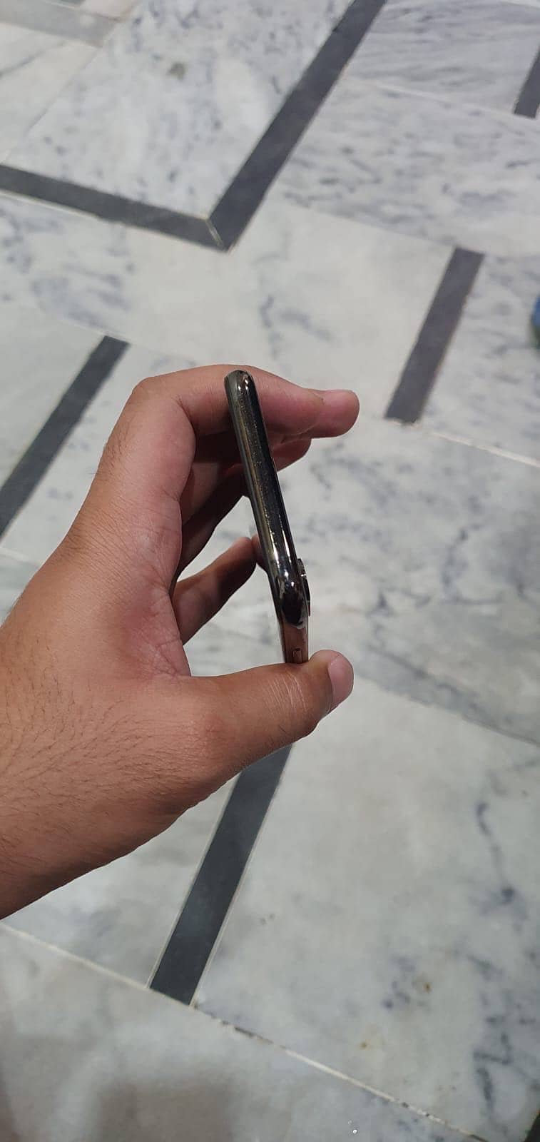 iPhone XS 6