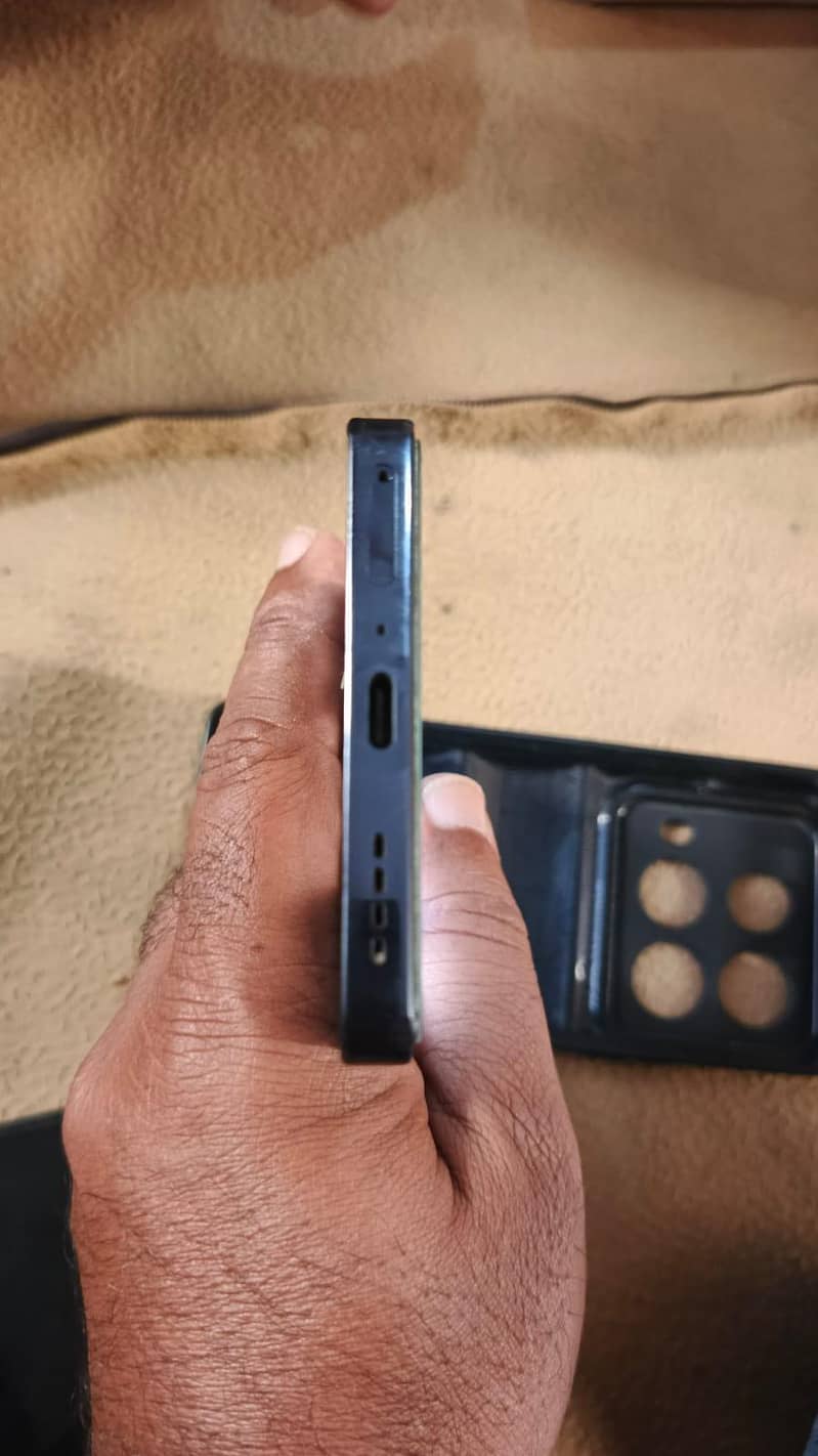 Infinix Note 40 4