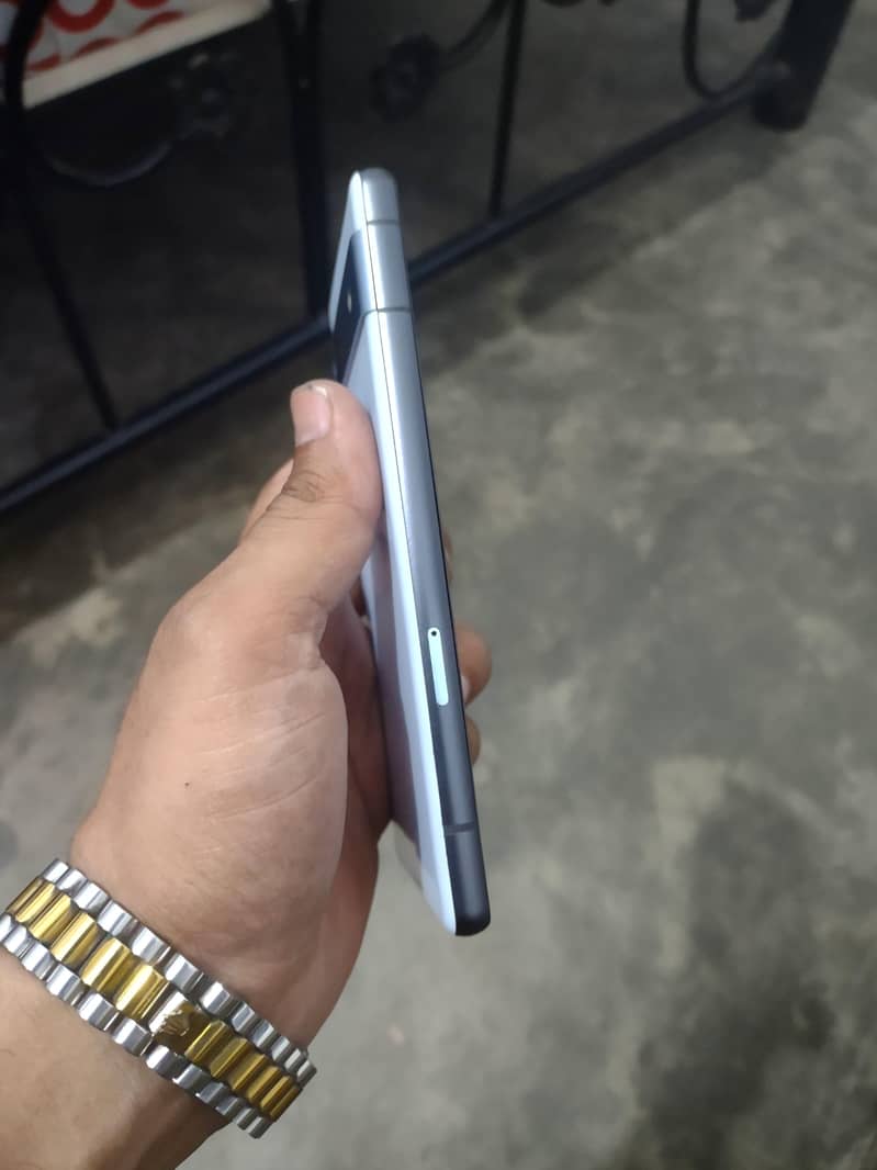 Google Pixel 7a 3