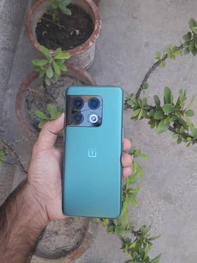 ONEplus 10 Pro 5g 12/256gb Gaming device with Wireless Charging