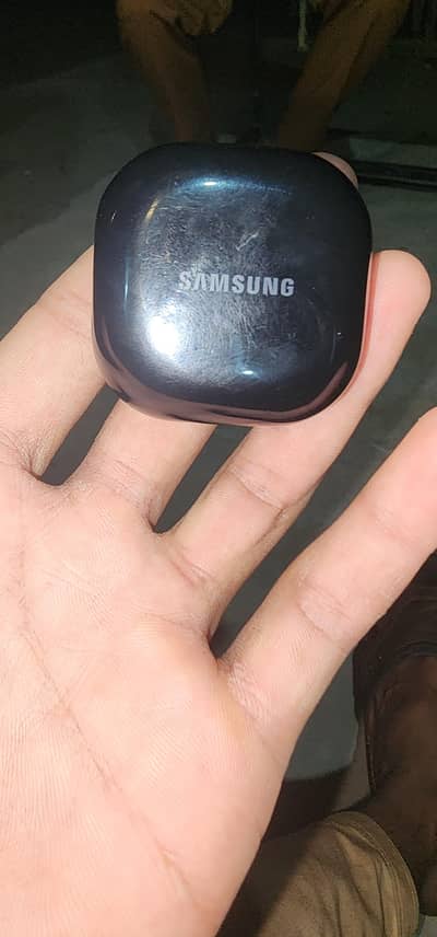 Samsung SM-R410