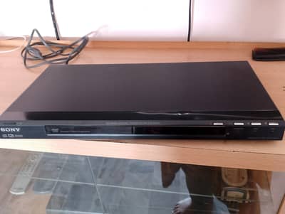 Sony DVP-NS50P CD/DVD Player with Original Remote-Fully Functional