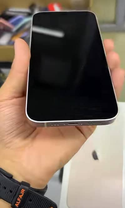 iPhone 13 128 GB non PTA My WhatsApp number 0326=65=49=136