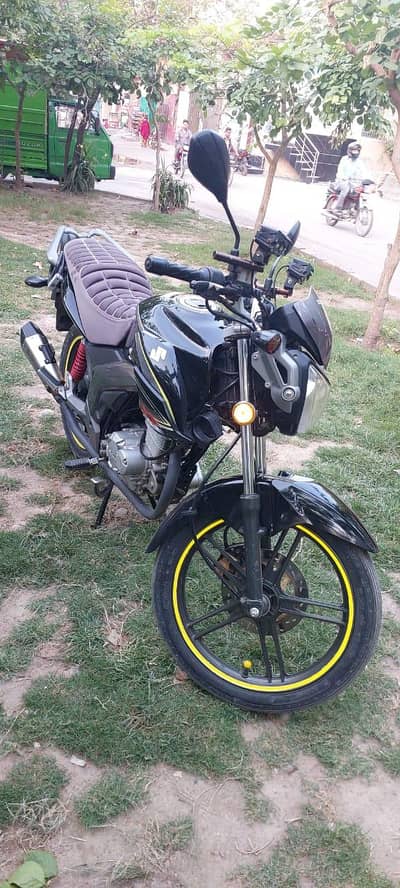 Suzuki GSX 125 Disc Break Self Start