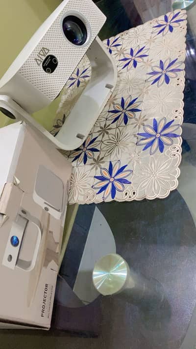 FULL HD SMART PROJECTER