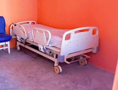 Electric bed for hospital/Clinic