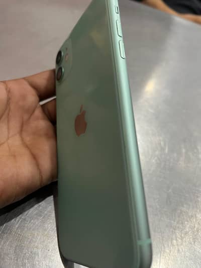 Apple iPhone 11