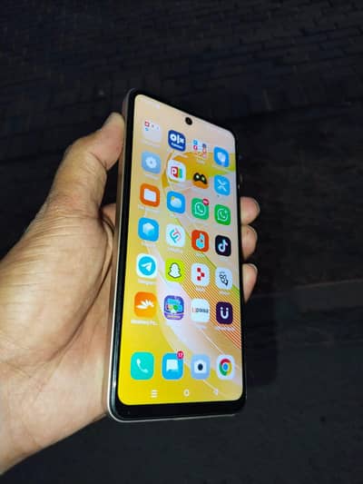 Infinix Smart 8 Pro