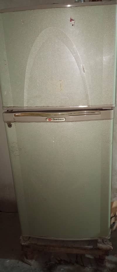 Dawlance fridge for sale