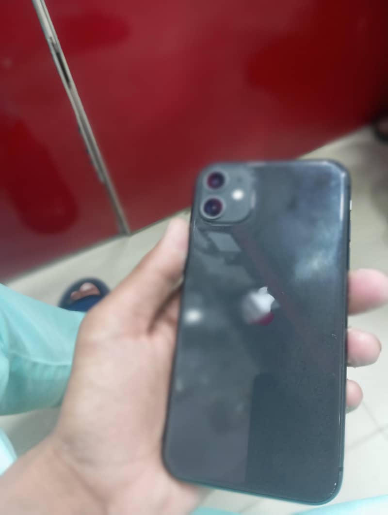 IPHONE 11 1