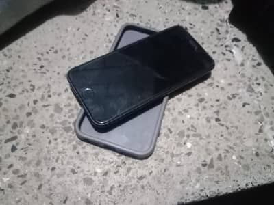 Apple iPhone 8