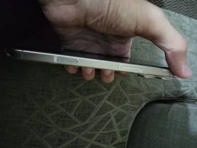 iphone 16promax jv 03703383070