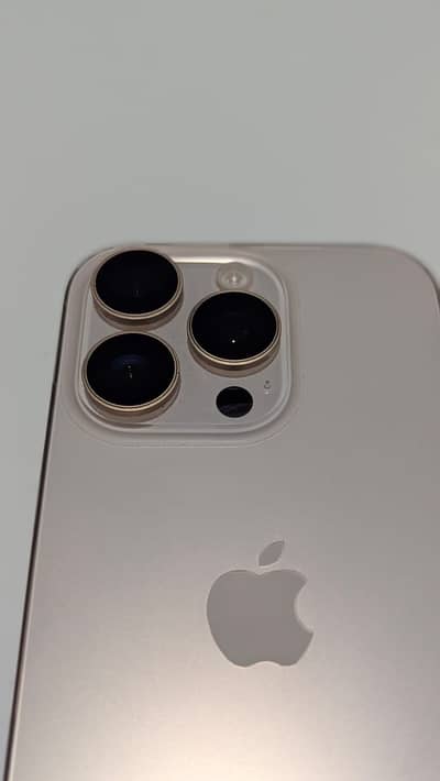 Apple iPhone 16 Pro