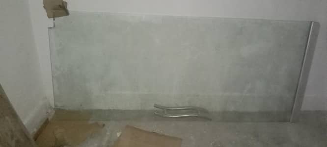 complete Glass door with lock, handle, machine, aluminum patty.