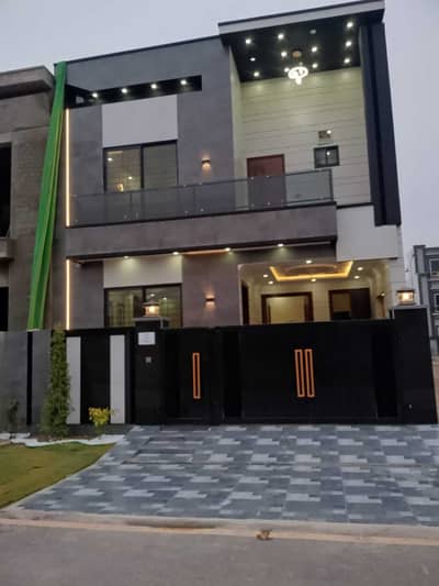 5 Marla Brand New House For Rent in Park View City Tulip Block