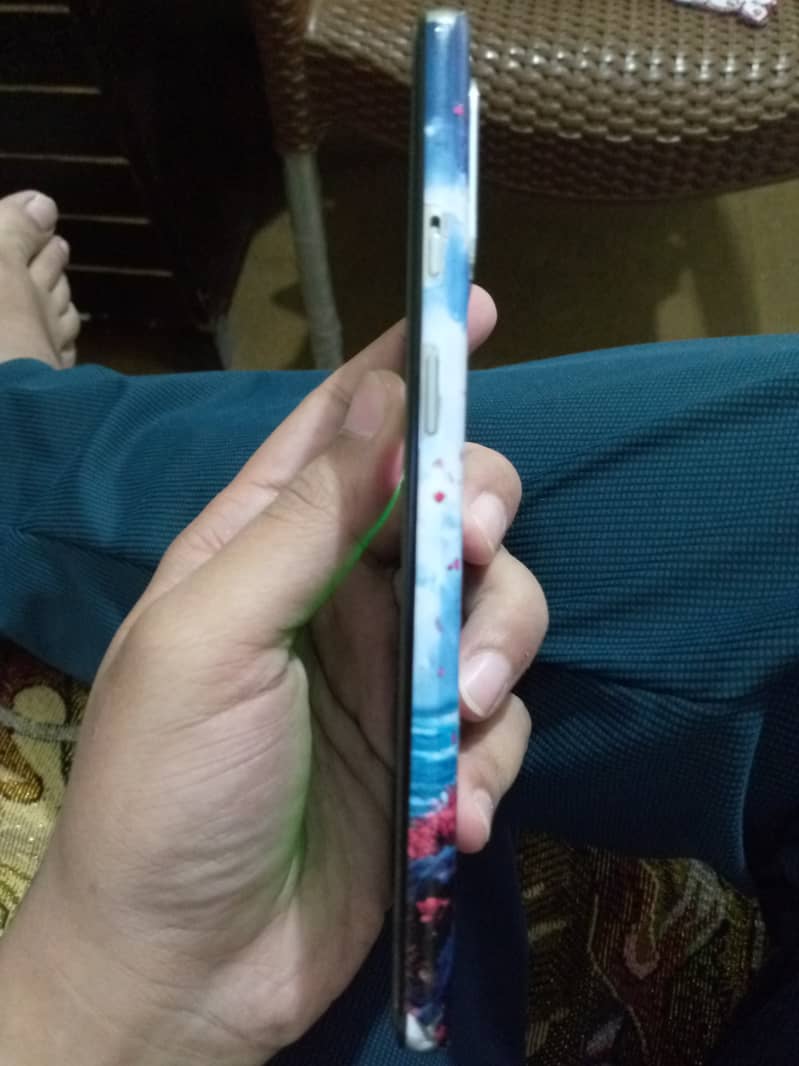 One Plus 8T 1