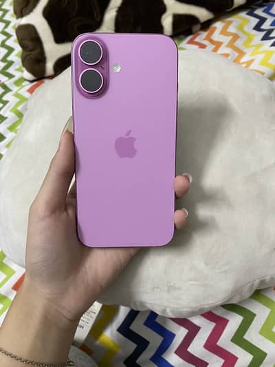 Apple iPhone 16