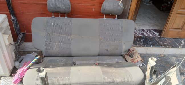 prado 1999 model seats available for sale