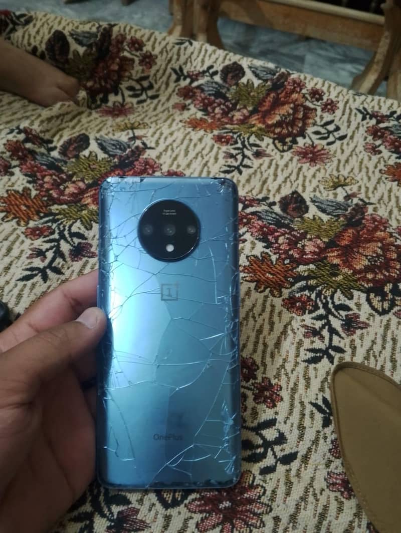 One Plus 7T 1