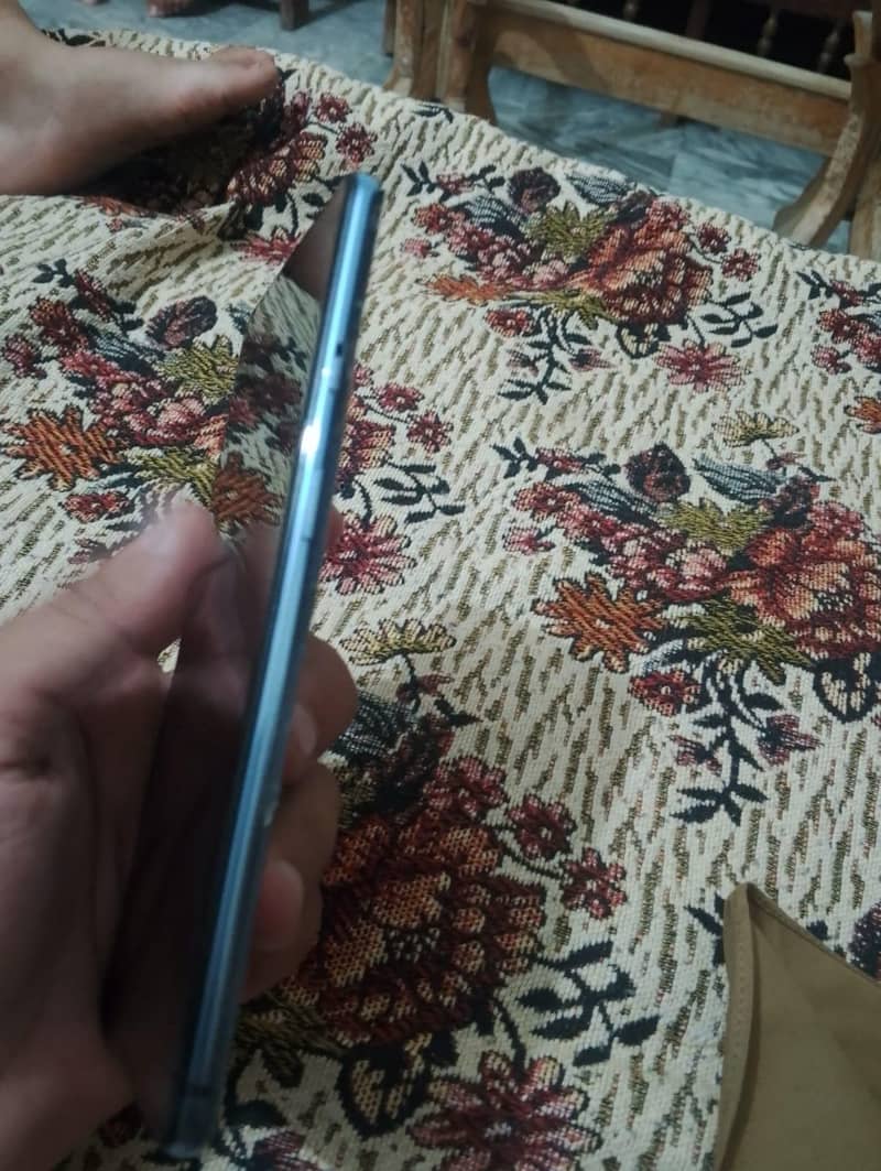 One Plus 7T 4