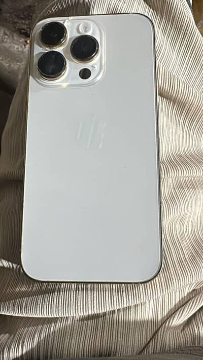 I phone 14 pro waterpack sim time available whatsap 03100959917