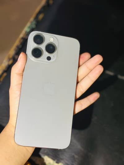 Apple iPhone 15 Pro Max