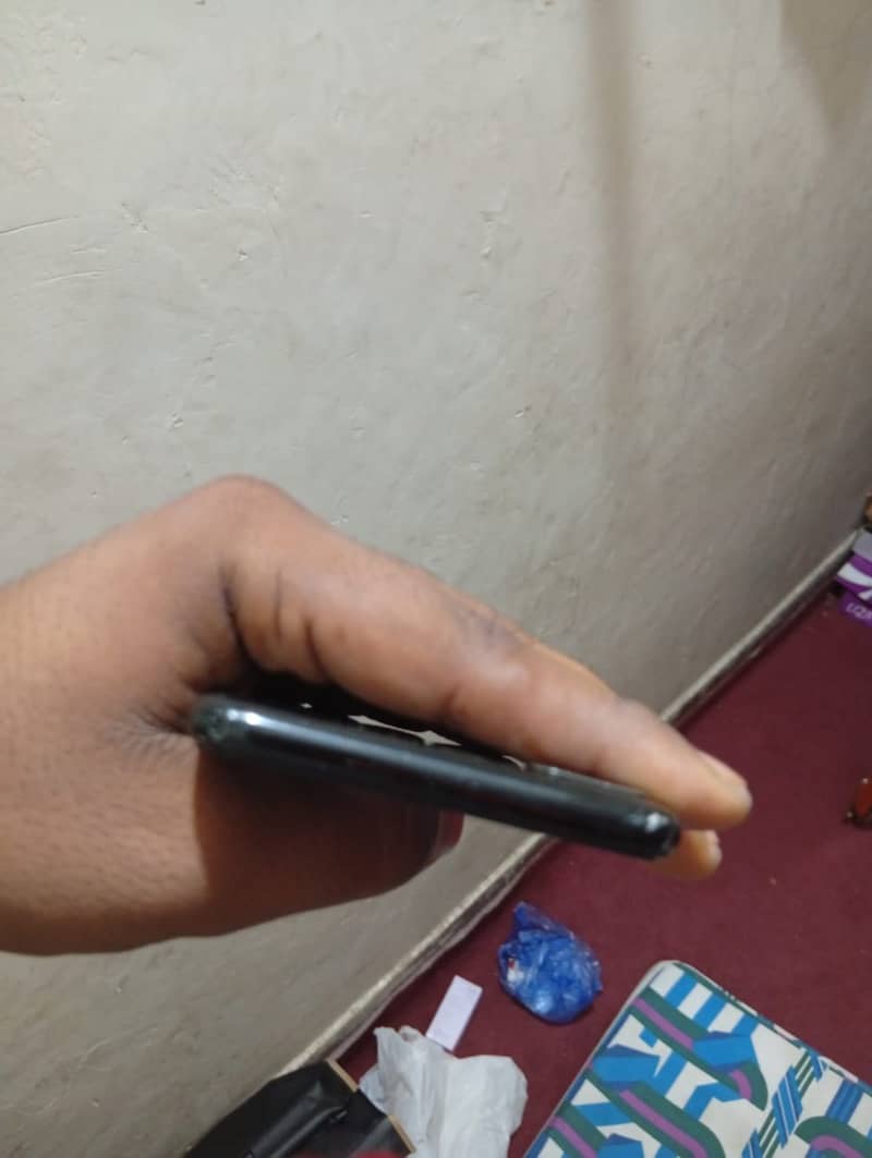 Apple iPhone 7 Plus 3