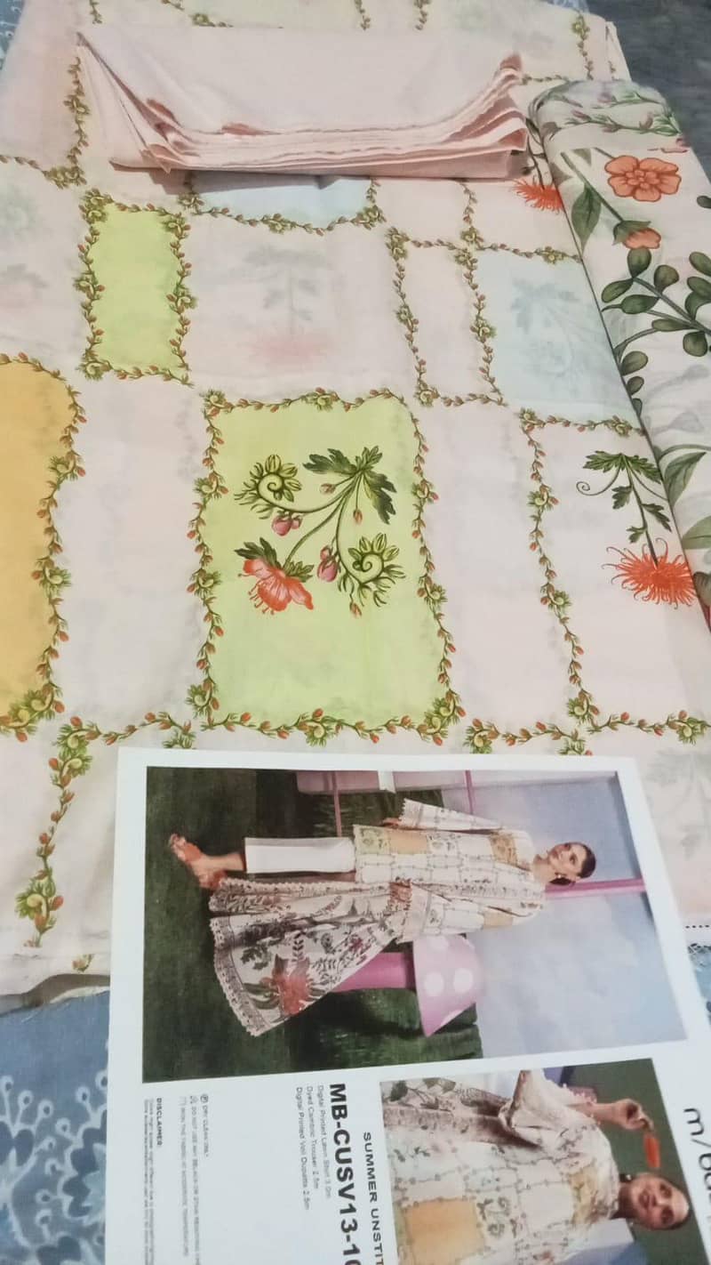 Dresses DC free 1