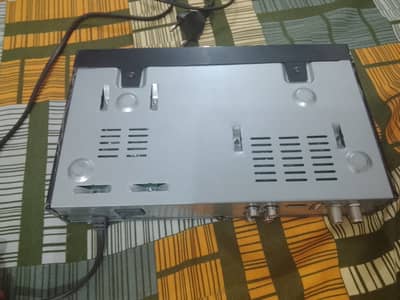 Dish receiver