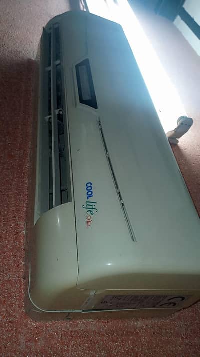 Old Ac non inverter for sale