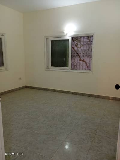 Sale flat 2bed lounge Harmain Tower ist floor johar mor
