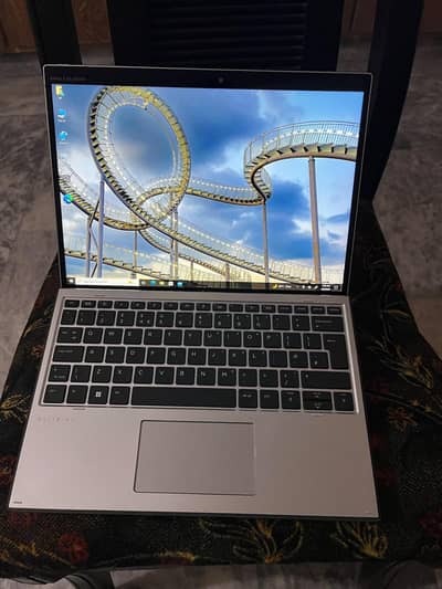 Hp elite x2 Detacable i5 11th i5 11th 8/256 3k touch screen
