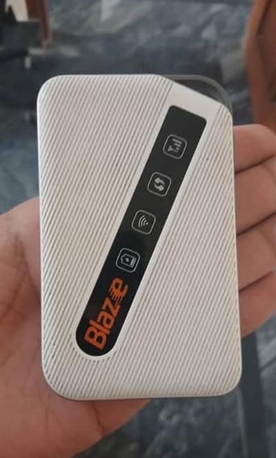 PTCL Ufone Blaze 4G Wi-Fi Device"