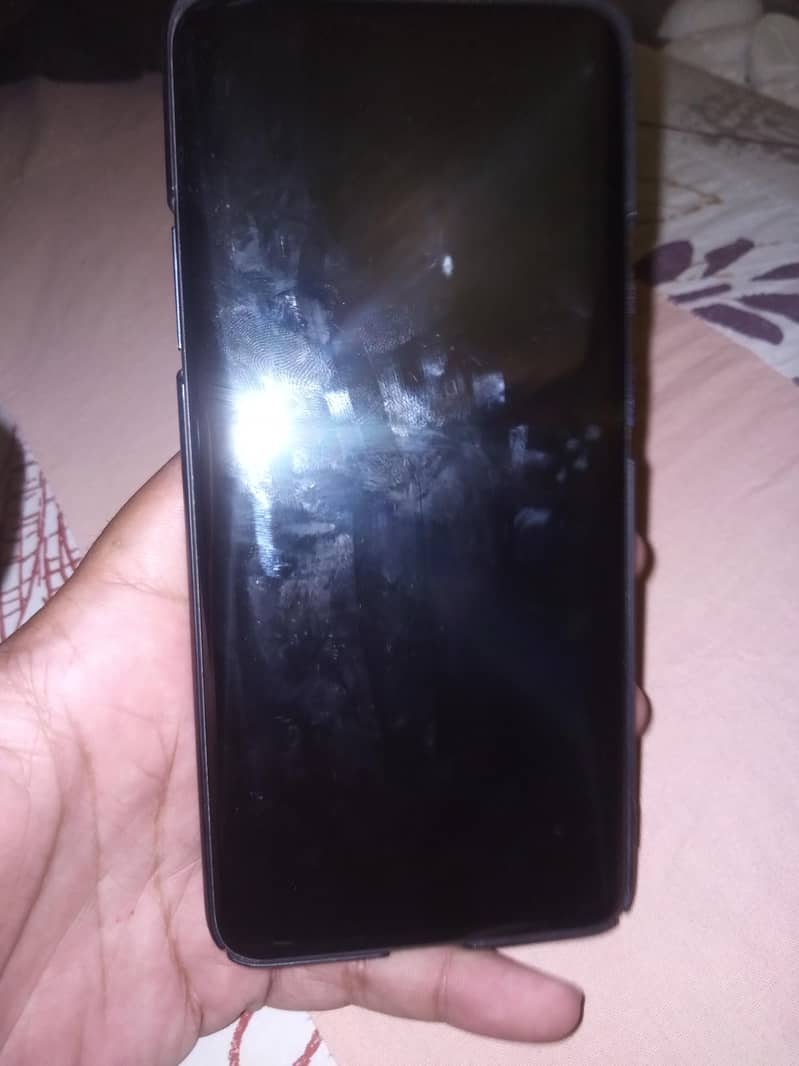 One Plus 7 Pro 3