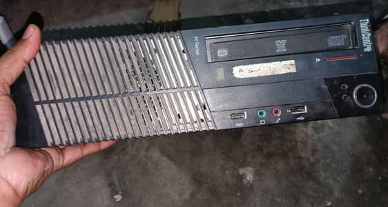 Desktop core I 5.   . 8 gb ram