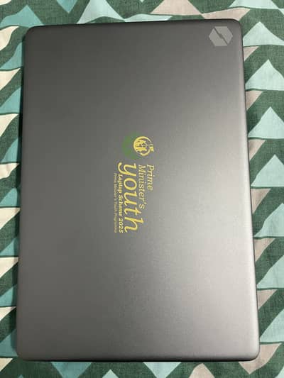 AMD Ryzen 5 7000 Series laptop with box