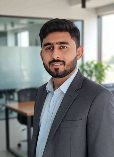 ladla gillani