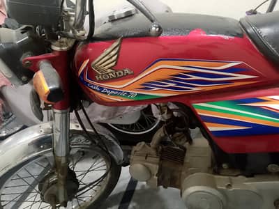 2013 model hy dhoom cd 70