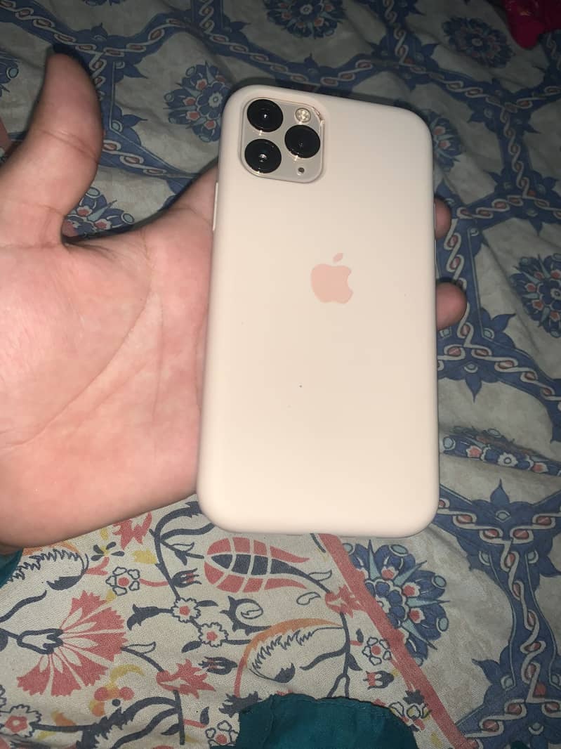Iphone 11 pro 0