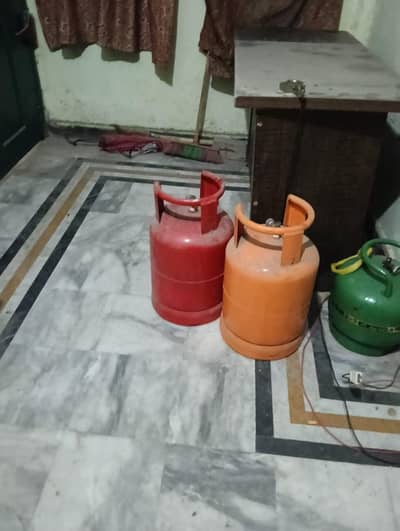 kitchen cylinders 12 kg