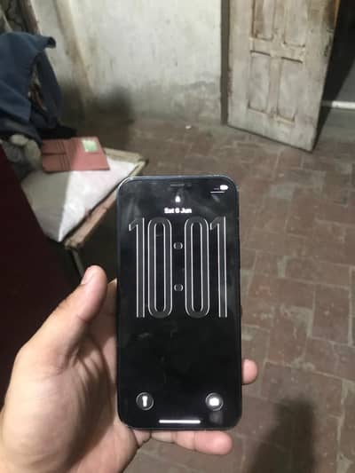 Apple iPhone 12