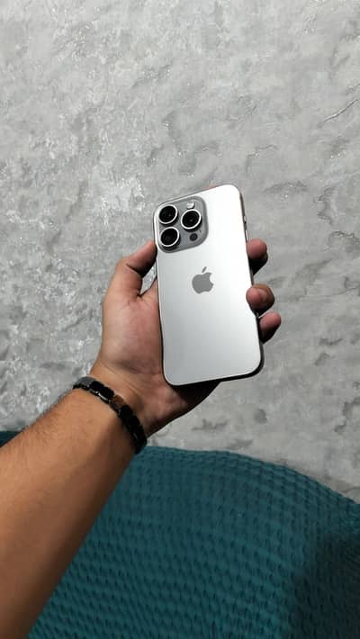 Ipnone 15 pro FU