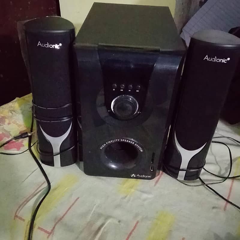Audionic _8000 3