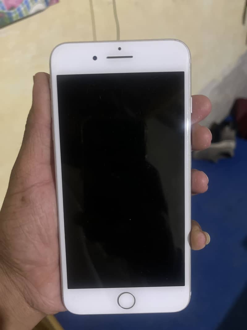 Apple iPhone 7 Plus 0