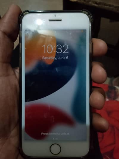 Apple iPhone 7