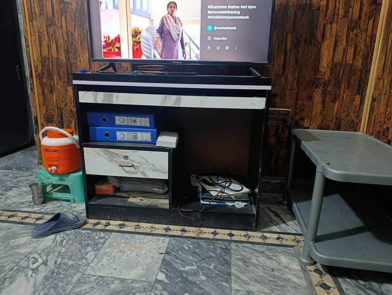office Table 1