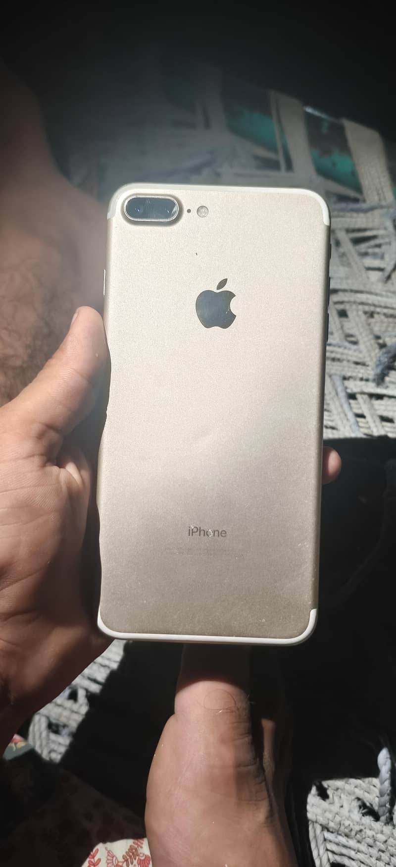 Apple iPhone 7 Plus 4