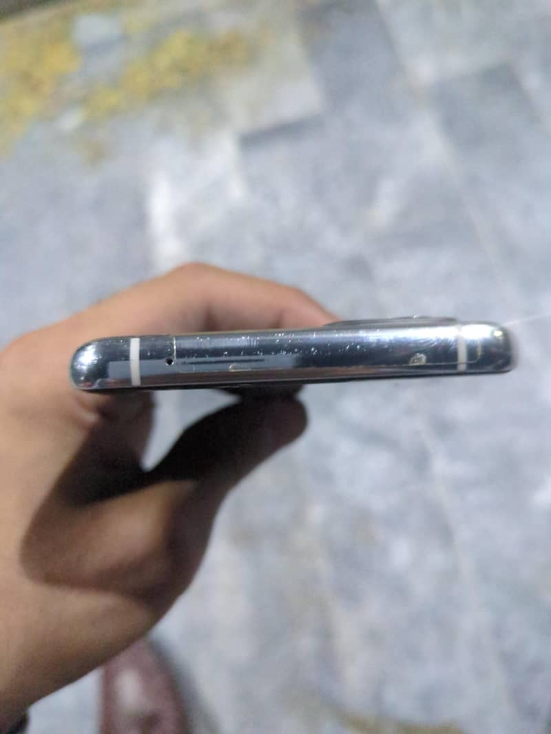 One Plus 9 Pro 4