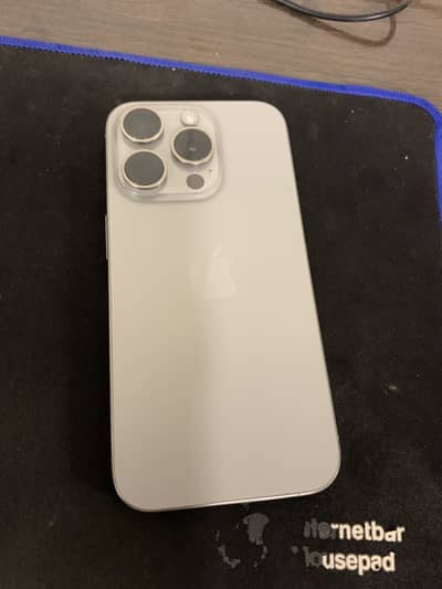 iPhone 15 Pro 128 jv