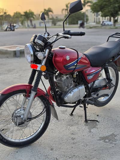 Suzuki GS 150